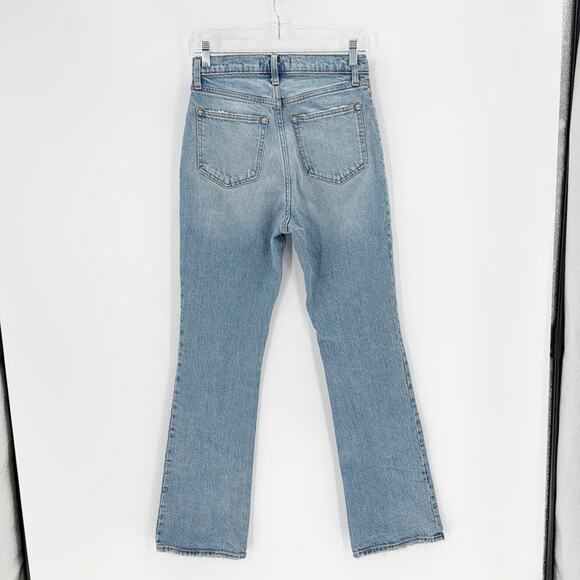 Abercrombie & Fitch 70s vintage Flare ultra high rise light wash size 4/27 NWOT - Picture 2 of 5